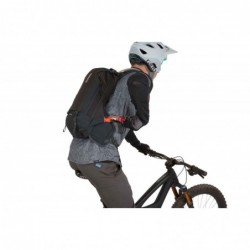 Thule 3798 Rail Hydration Pack 12L Covert