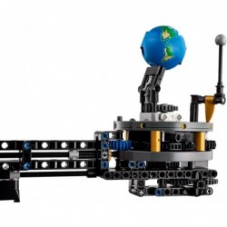 LEGO TECHNIC 42179 Planet Earth and Moon in Orbit