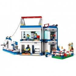 LEGO CITY 60372 POLICE TRAINING ACADEMY