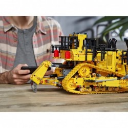 LEGO TECHNIC 42131 APP-CONTROLLED BULLDOZER CAT D11