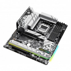 Mainboard ASROCK AMD X670 SAM5 ATX Memory DDR5 Memory slots 4 1xPCI-Express 3.0 1x 1xPCI-Express 3.0 16x 1xPCI-Express