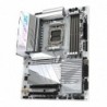 Mainboard GIGABYTE AMD X670 SAM5 ATX Memory DDR5 Memory slots 4 2xPCI-Express 3.0 16x 1xPCI-Express 5.0