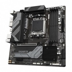 GIGABYTE B650M DS3H Motherboard - Supports AMD Ryzen 8000 CPUs, 6+2+1 Phases Digital VRM, up to 8000MHz DDR5, 2xPCIe 4.0