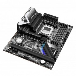 Asrock X670E Pro RS AMD X670 Socket AM5 ATX