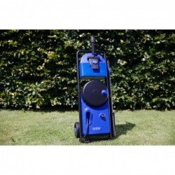 Nilfisk Core 140-8 PowerControl In-Hand EU pressure washer Upright Electric 474 l/h 1800 W Blue