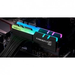 G.Skill Trident Z RGB F4-4000C18D-32GTZR memory module 32 GB 2 x 16 GB DDR4 4000 MHz