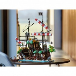 LEGO Ideas 21322 Piraci z Zatoki Barakud