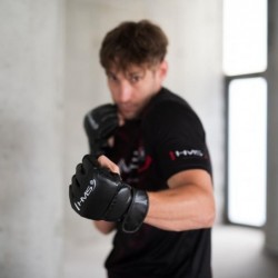 TB10 INTELLIGENT MUSIC BOXING MACHINE BLUETOOTH WITH GLOVES BATTERY 4000MAH HMS