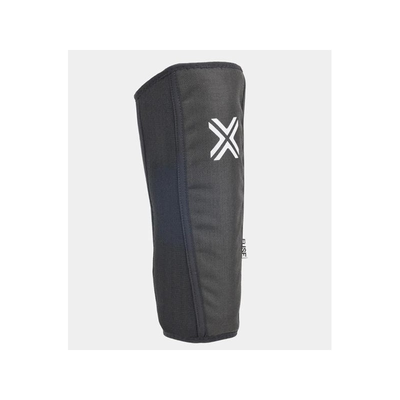 FUSE ALPHA CLASSIC Shin Pad Black/Grey Kids M/L