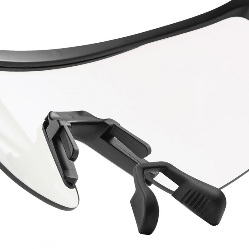 Photochromic cycling glasses with UV protection and Rockbros transparent black corrective insert