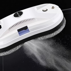 BLOW LUMINO window cleaning robot