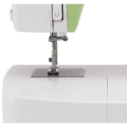Singer Sewing Machine...
