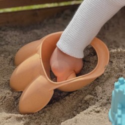 WOOPIE GREEN Claw Sand...