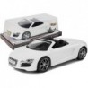 Toy Car with Pulling Cabriolet White 1:18